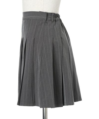 Side (gray x white)