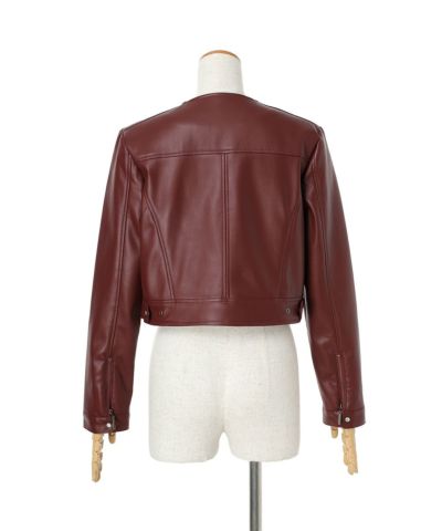 Back (wine red)