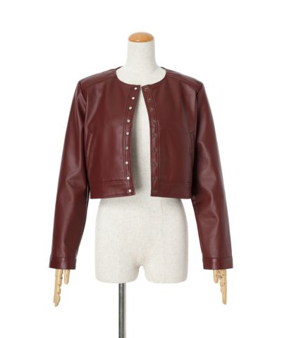 Buttons open (wine red)