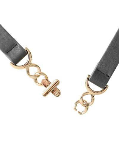 Metal fittings close-up (gray×white)