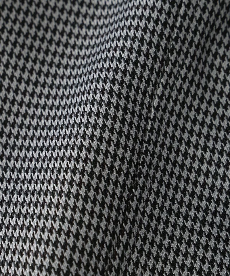 Fabric up (gray x black)