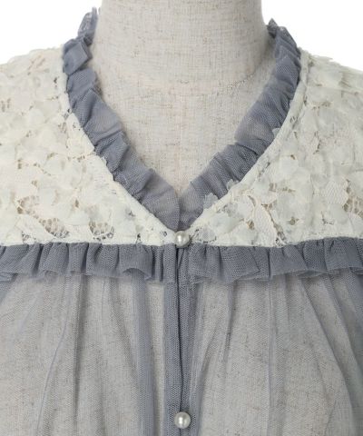 Front up (light gray)