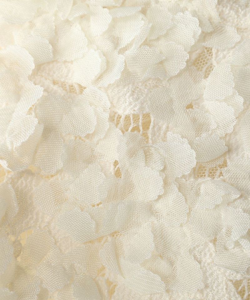 Close-up of the yoke (off white)