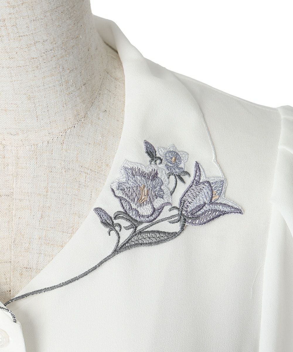 刺繍アップ (off white×blue)
