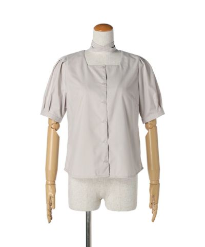 Tie tied at the back (light beige)