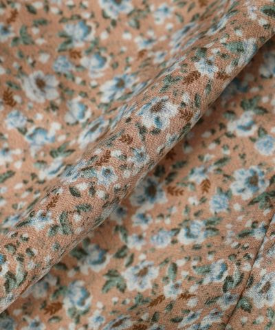 Fabric close-up (pink beige)