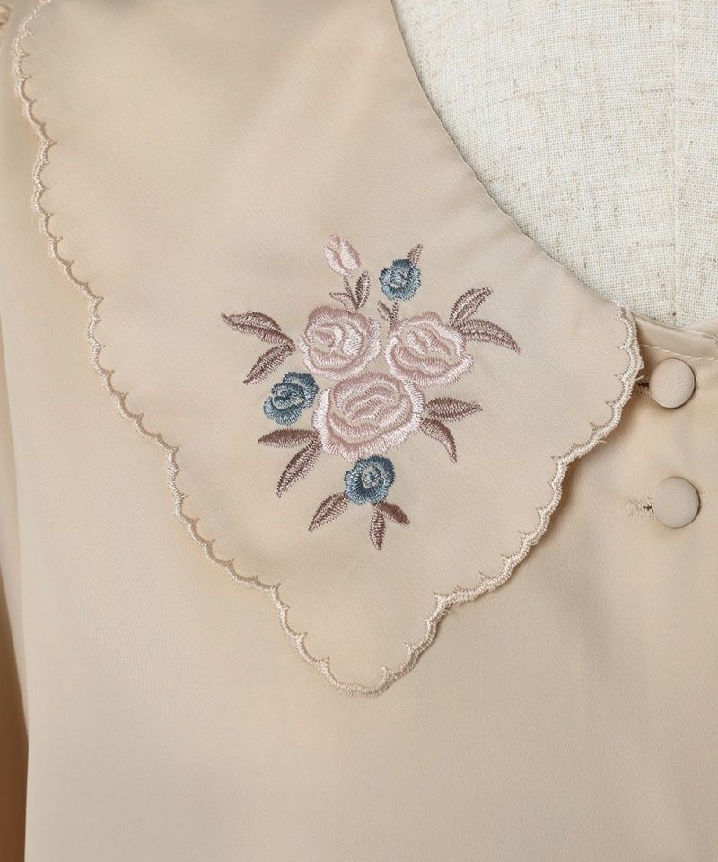 刺繍 (pink beige)