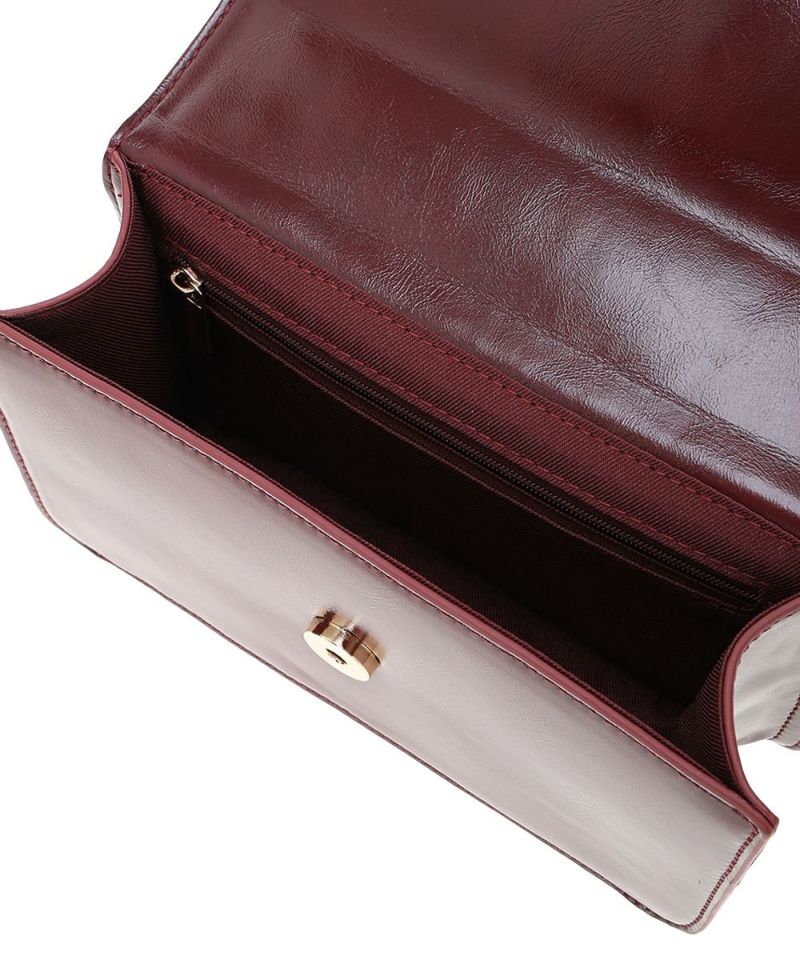 Contents (wine red)