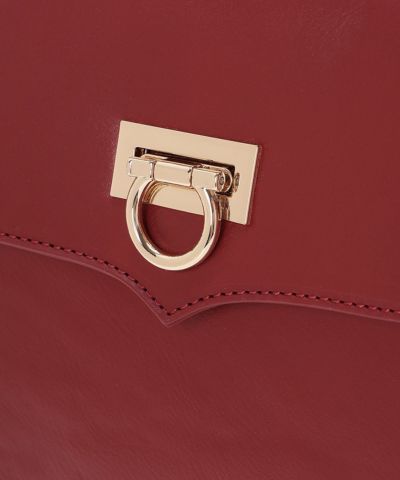 Metal fittings (red)