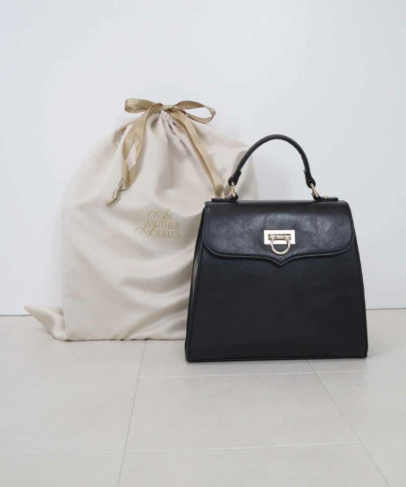 Included bag (black)