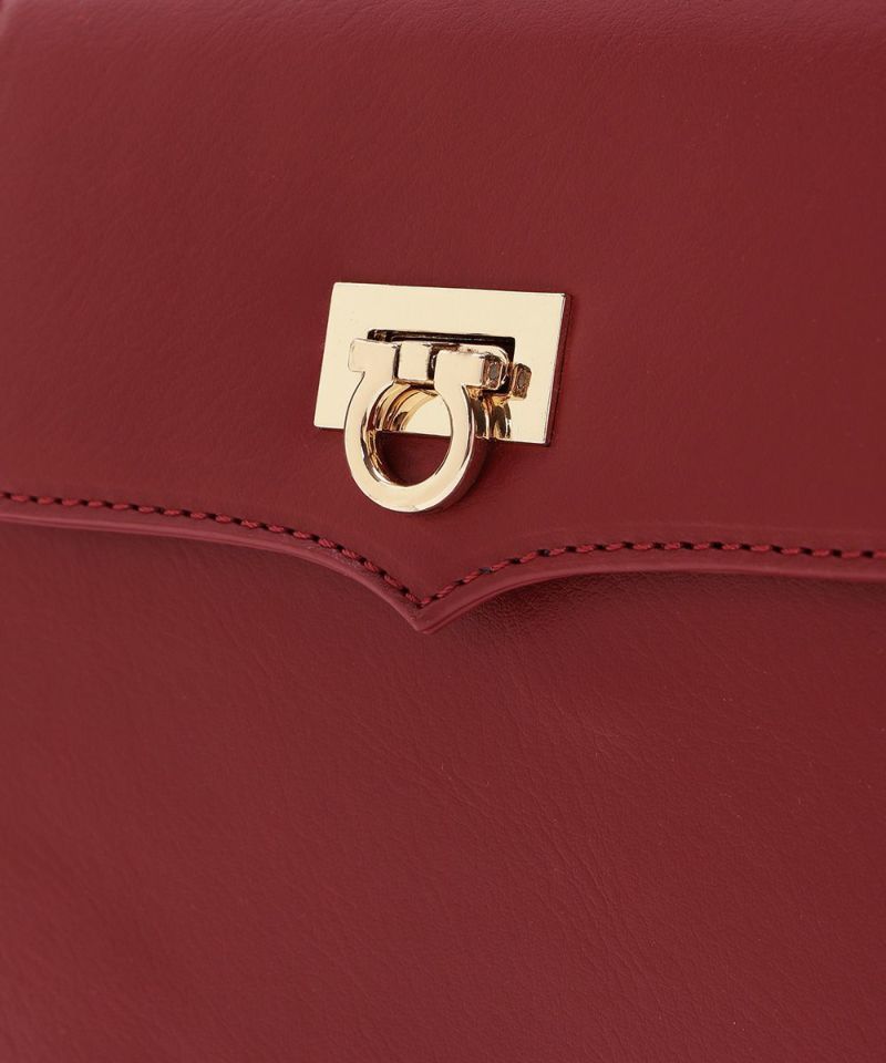 Metal fittings (red)