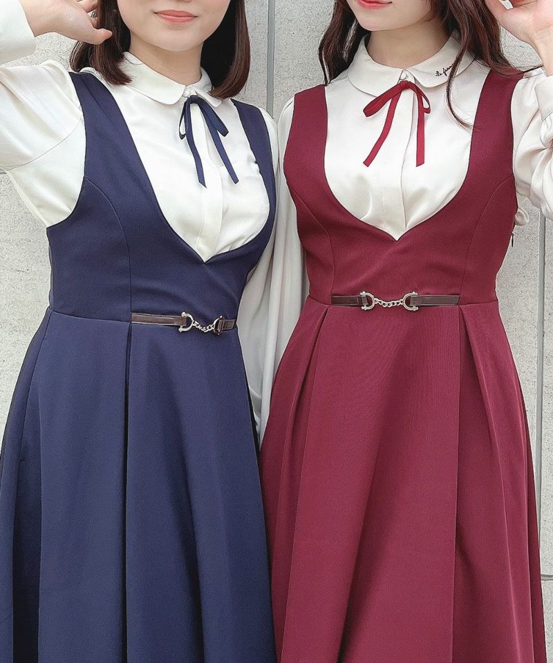 左：navy / 153cm, 右：bordeaux / 157cm