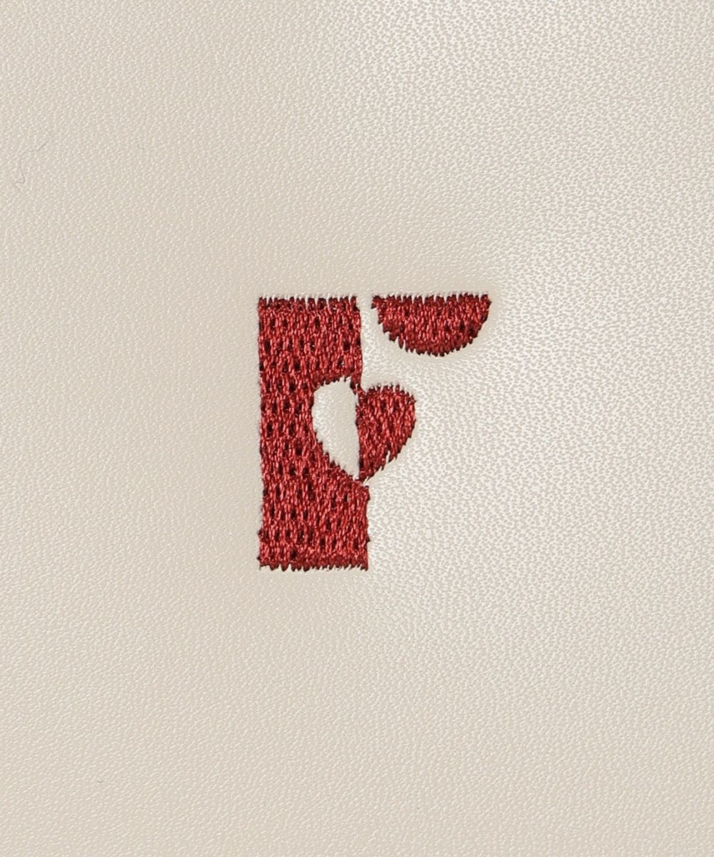 ロゴ刺繍 (ivory)