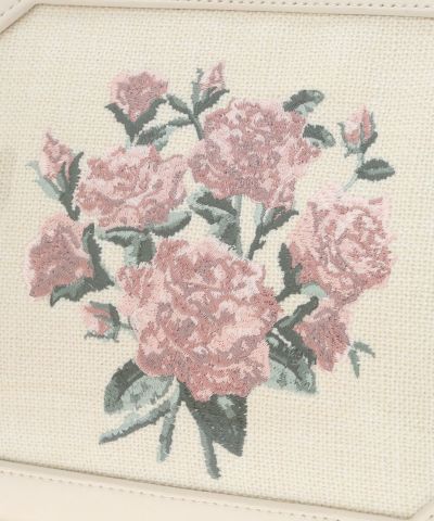 Embroidery (ivory)