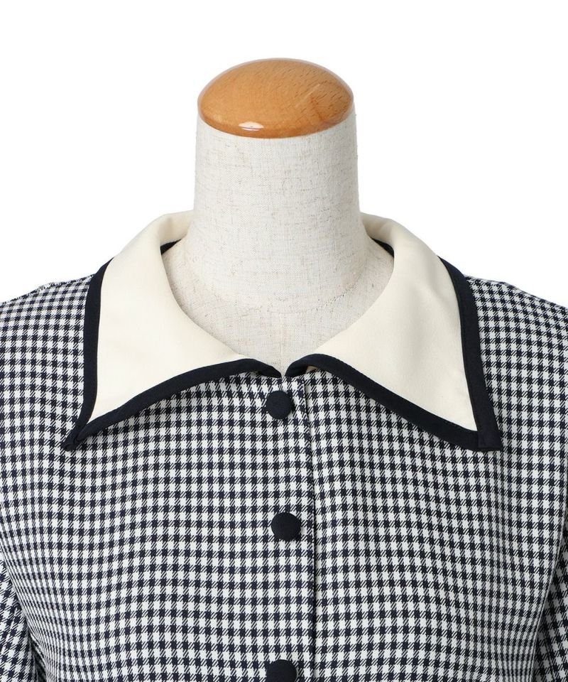 Front up (navy x white)