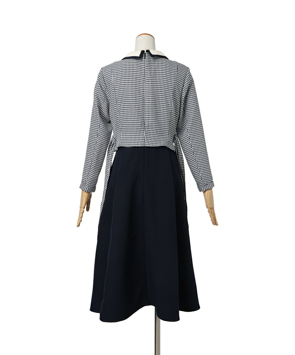 リボンをほどいた状態 (navy×white)