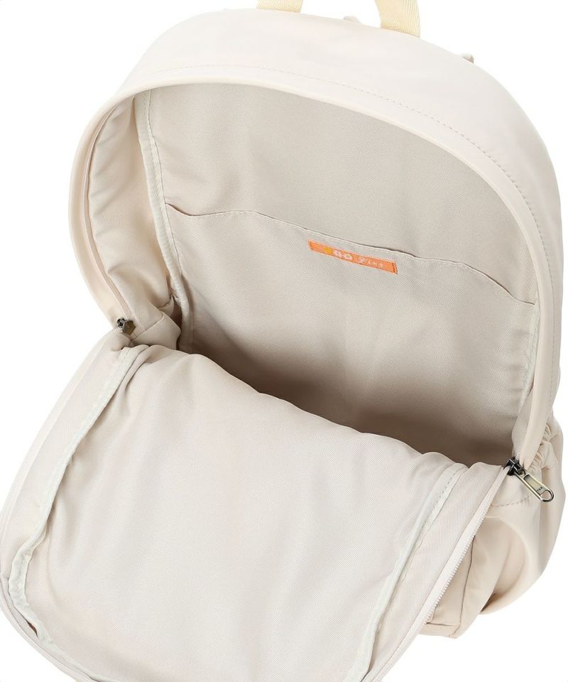 Contents/Main pocket (ivory)