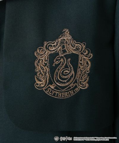Embroidery (green)