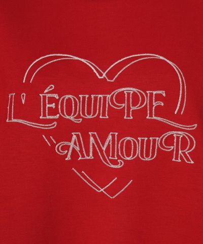 Embroidered logo (red)