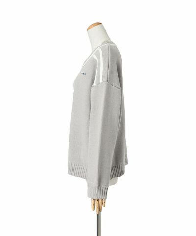 Side (light gray)