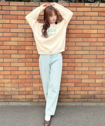 off white / 157cm / Layered with sweatshirt
