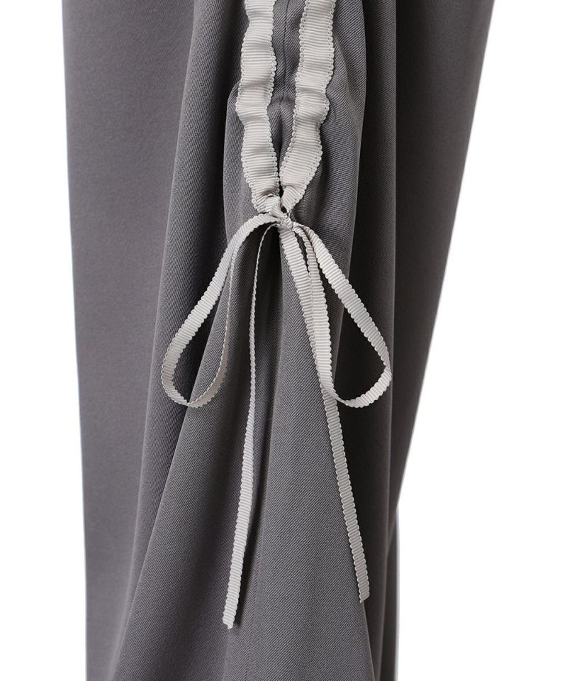 Side ribbon (gray)