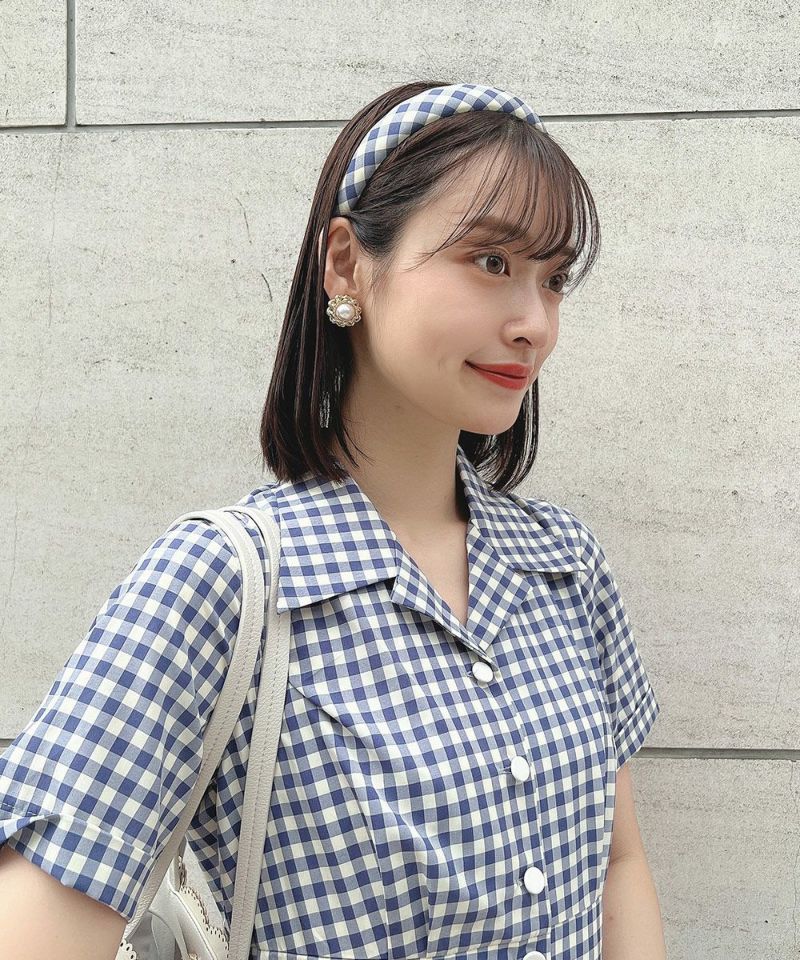 Blue × white