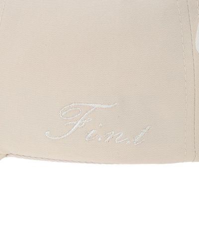 Logo embroidery (ivory)