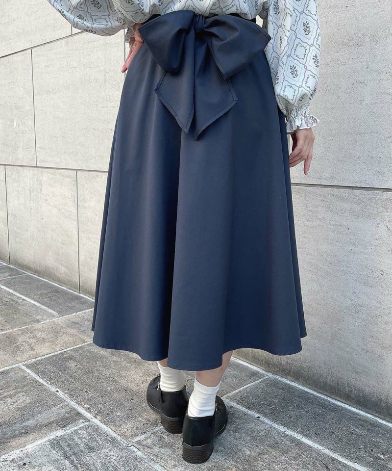 Navy / 152cm / Wearing size: 1
