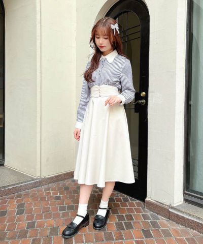 Ivory / 157cm / Wearing size: 1