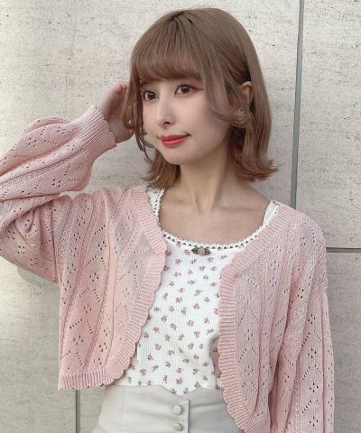 Small floral tank top with rose motif/F i.n.t [53AI01f003]