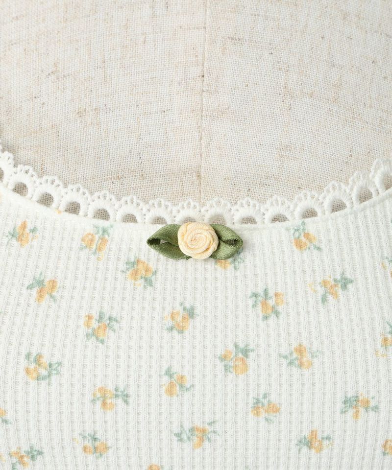 Rose motif (yellow)