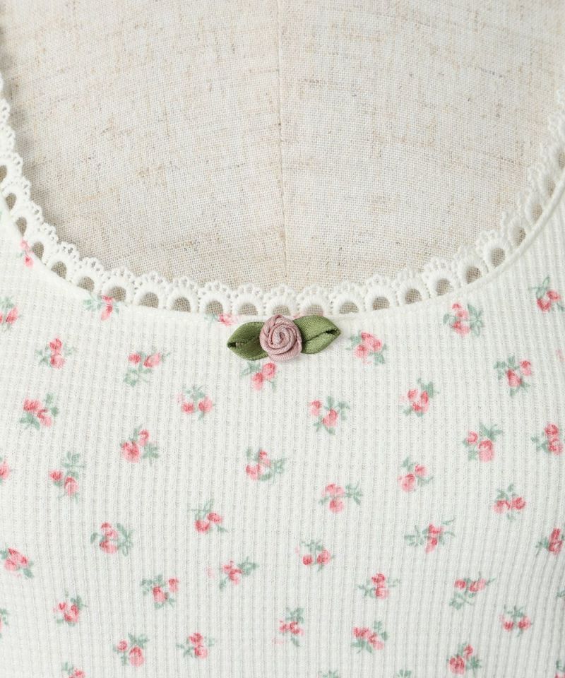 Rose motif (pink)