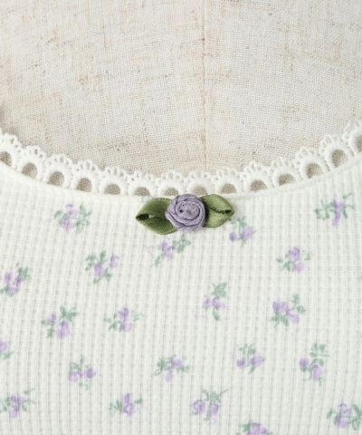 Rose motif (lavender)