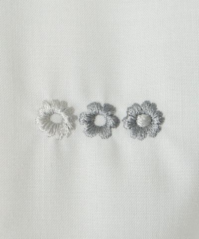 Embroidery (off white)