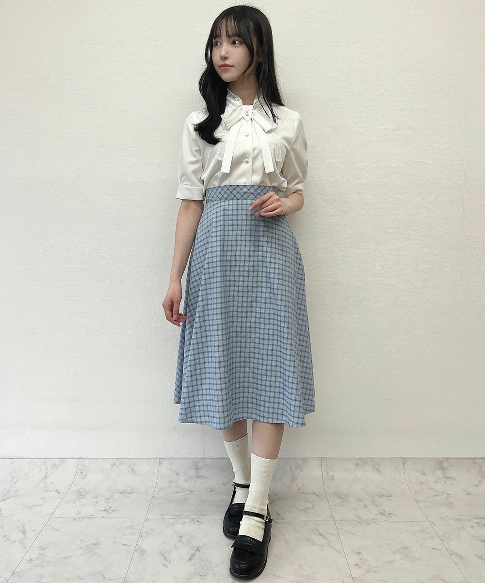 off white / 157cm