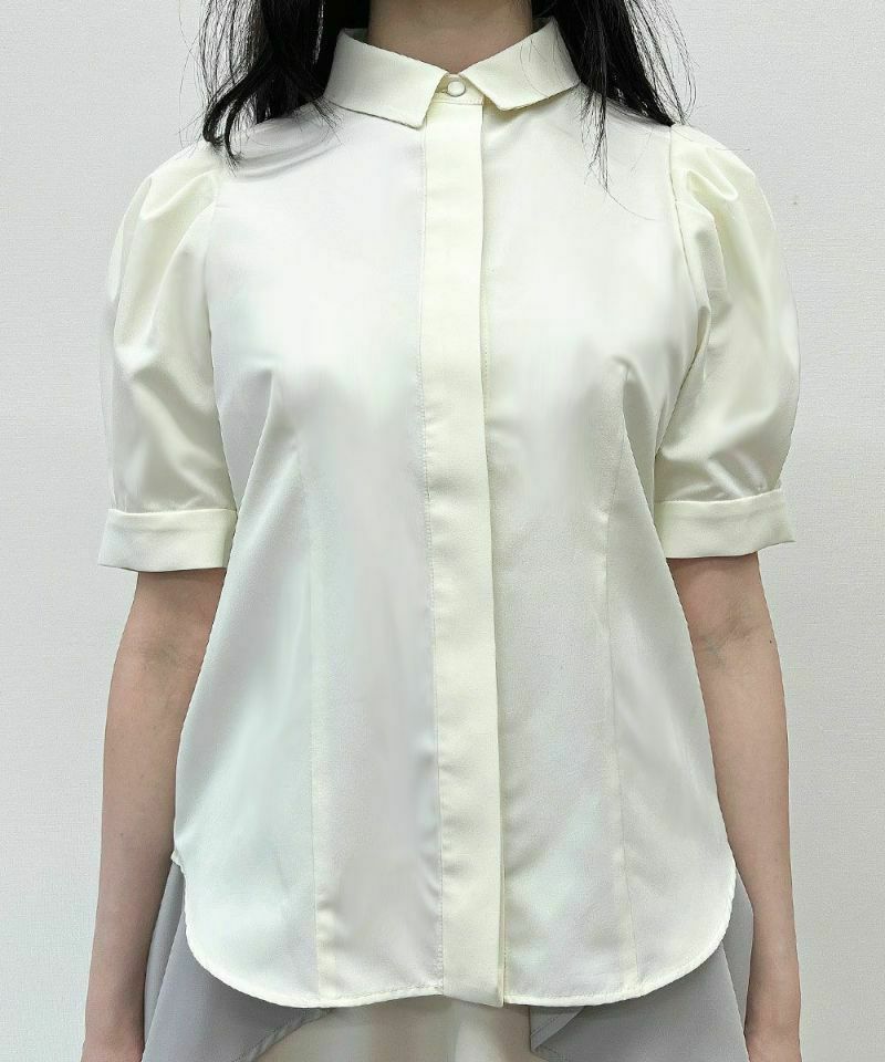 ivory×blue / 157cm / タイを取り外した状態