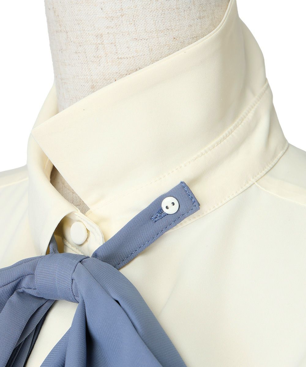 タイの釦アップ (ivory×blue)