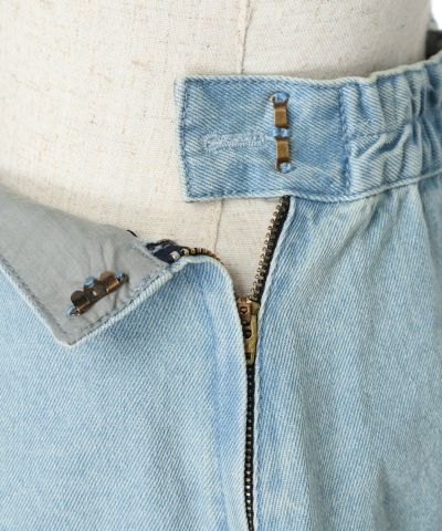 Zipper up (light blue)