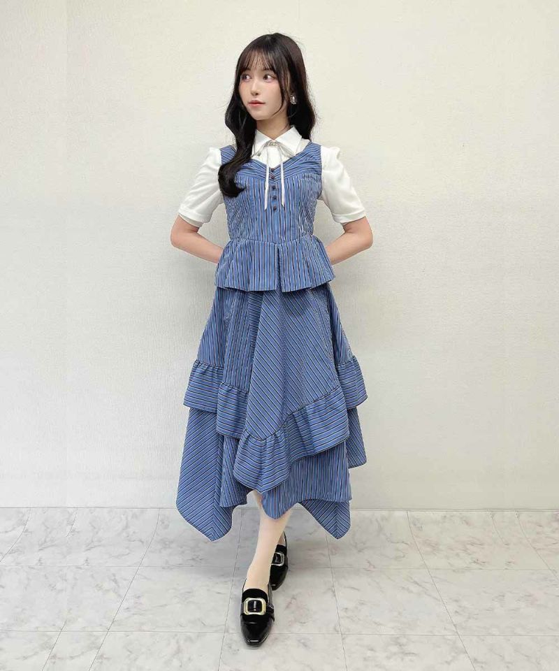 off white × gray / 157cm / layered with bustier