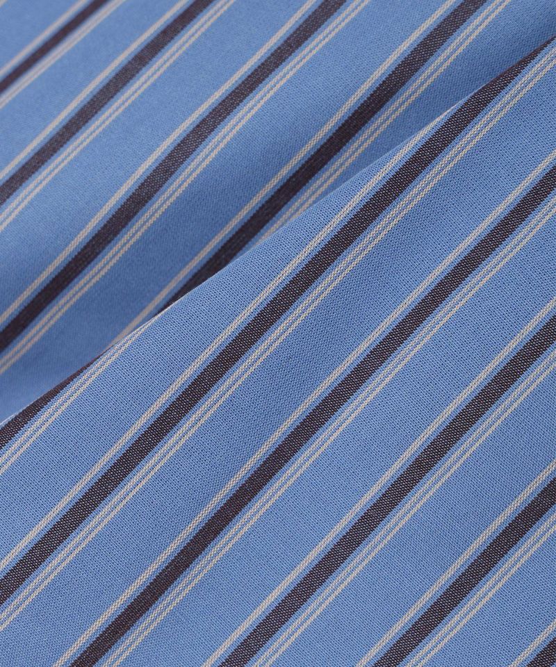 Fabric close-up (blue × brown)
