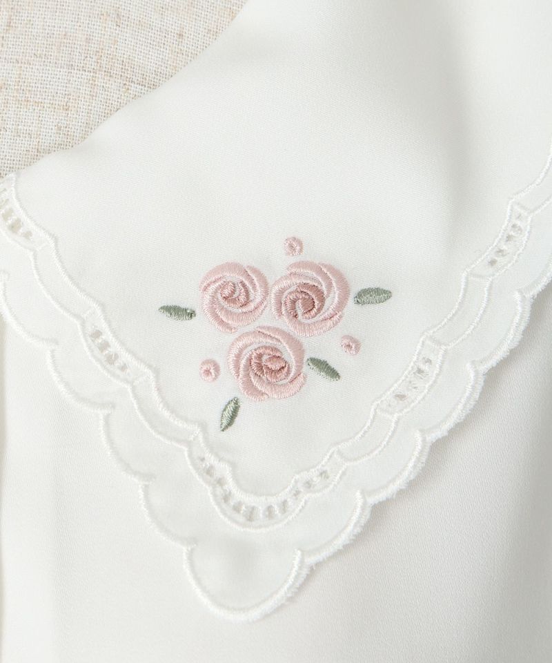 リトルローズ刺繍カットワーク衿ブラウス/F i.n.t [53AF02g016