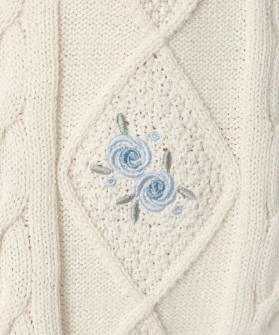 Embroidery (off white)
