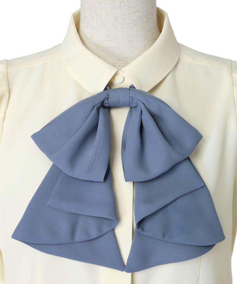 Front up (ivory x blue)