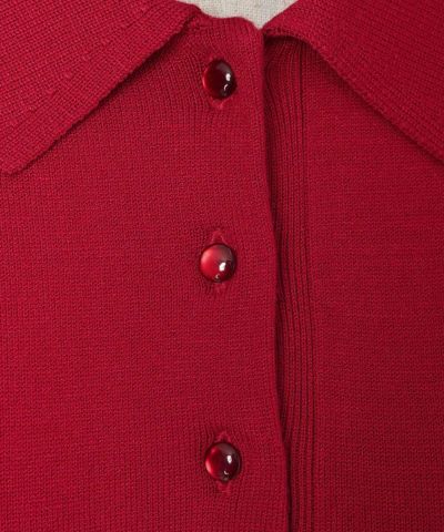 Button (red)