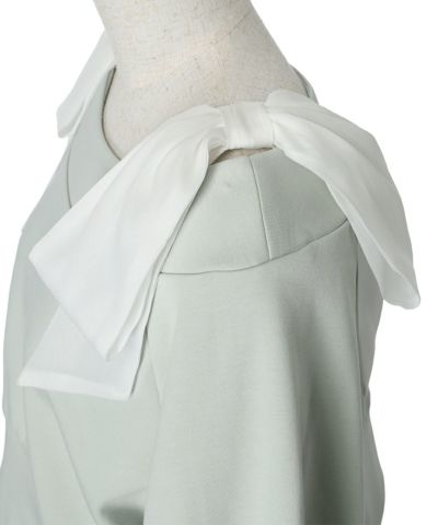 Shoulder ribbon (blue gray)