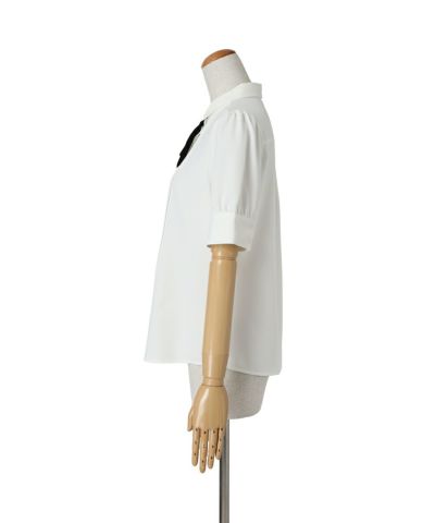 Side (off white x black)