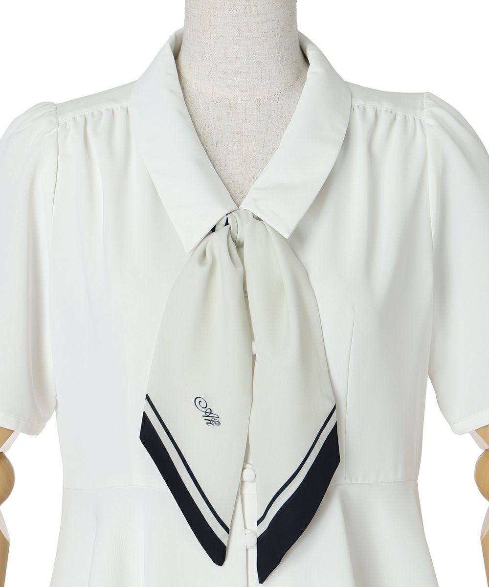 フロントアップ (off white)