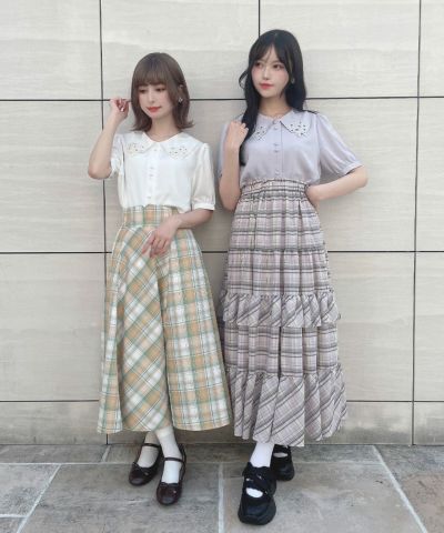 Left: off white / 152cm, Right: lavender gray / 157cm