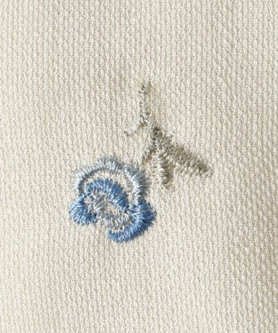 Embroidery (ivory)